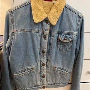 Vintage Levi’s Sherpa Lined Denim Jacket
